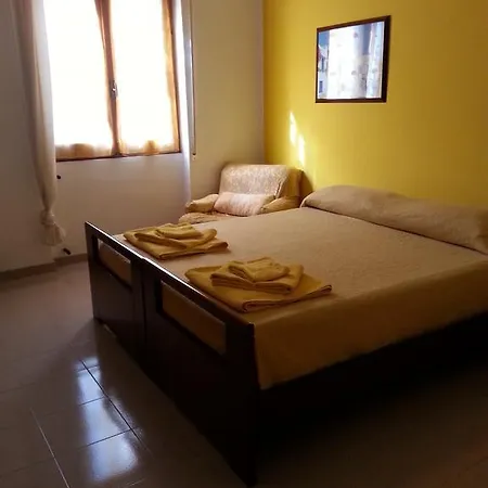 B&B Fralucia 알게로